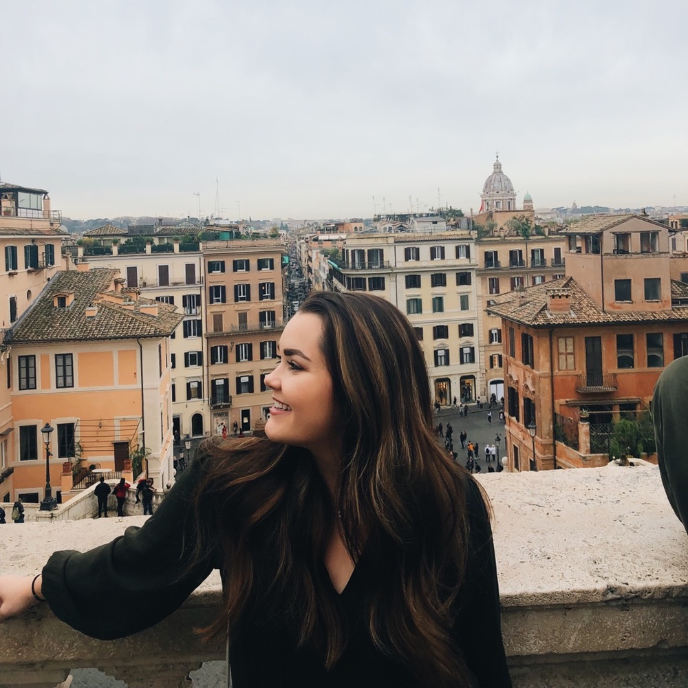 Meet your Posher, Christine